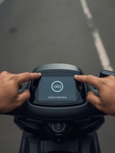 Performing a hard reset on Ola S1 Pro by holding Reverse and Power buttons